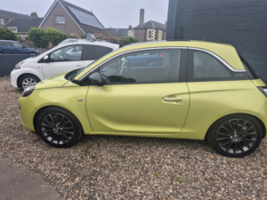 2014 Vauxhall Adam 1.2 16v Glam in Green — image 5