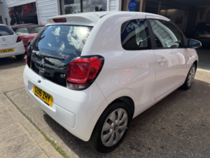 2016 Citroen C1 1.2 Puretech Feel in White — image 3