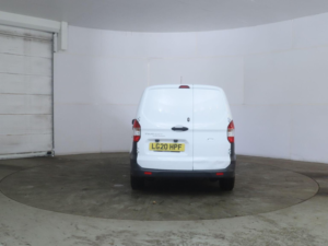 2020 Ford Transit Courier 1.5 Tdci Trend L1 Euro 6 5dr in White — image 5