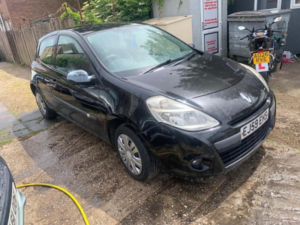 2009 Renault Clio 1.2 Extreme Euro 5 3dr in Other — image 3
