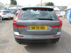 2021 Volvo Xc60 2.0 Momentum B5 (petrol) in Grey — image 6