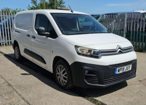 2019 Citroen Berlingo 1.6 Bluehdi 950 Enterprise Xl Lwb Euro 6 (s/s) 6dr in White — image 5