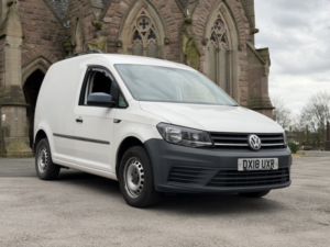 2018 Volkswagen Caddy 2.0 Tdi C20 Bluemotion Tech Startline in White — image 3