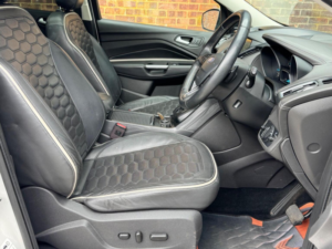 2018 Ford Kuga 2.0 Tdci Vignale Powershift AWD Euro 6 (s/s) 5dr in White — image 3