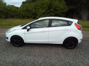 2015 Ford Fiesta Zetec 1.0 T Eco in White — image 5