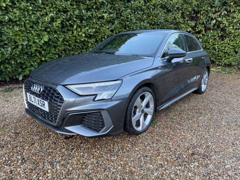 2022 Audi A3 2.0 Tdi 35 S Line in Grey — image 1