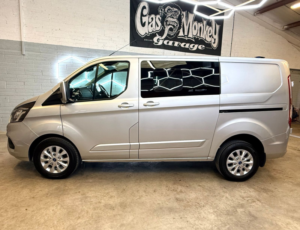 2020 Ford Transit Custom 2.0 300 Ecoblue Limited Crew Van Double Cab 5dr Diesel Auto L1 H1 Euro 6 (s/s) (170 Ps) in Silver — image 4