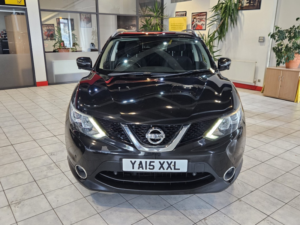2015 Nissan Qashqai 1.5 Dci N-Tec+ in Black — image 2