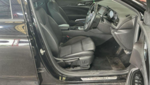 2017 Vauxhall Insignia 1.6 Turbo D Blueinjection Sri Nav Grand Sport Euro 6 (s/s) 5dr in Black — image 3