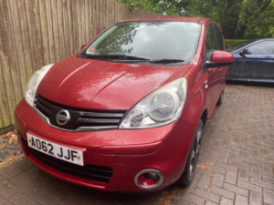 2012 Nissan Note 1.6 16v N-Tec+ Euro 5 5dr in Red — image 3