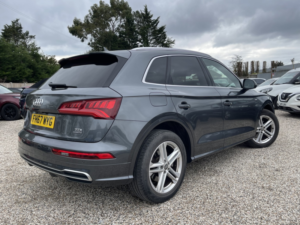 2018 Audi Q5 2.0 Tdi S Line in Grey — image 4