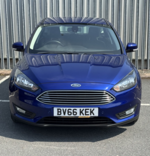 2016 Ford Focus Zetec 1.0 T in Blue — image 3