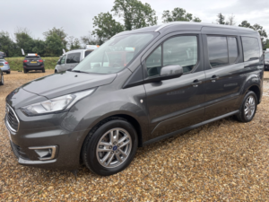 2021 Ford Grand Tourneo Connect Wav Wheelchair Accessible Vehicle Titanium Grand Tourneo 1.5l Ecoblue 120ps Fwd 6-Speed Manual in Grey — image 6