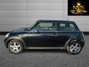 2007 MINI Hatch 1.4 One Hatch in Black — image 4