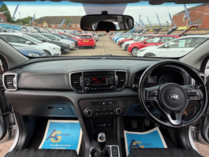 2016 Kia Sportage 1.6 Gdi 1 Euro 6 5dr in Silver — image 2