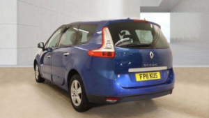 2011 Renault Grand Scenic 1.5 Dci Dynamique Tomtom Euro 5 5dr in Blue — image 3