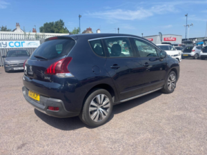 2015 Peugeot 3008 1.6 Hdi Active Euro 5 5dr in Blue — image 5