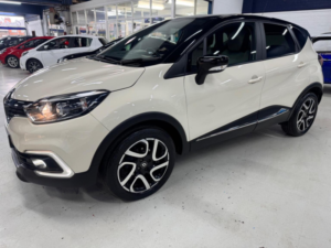 2018 Renault Captur 0.9 Tce Energy Iconic Euro 6 (s/s) 5dr in White — image 4