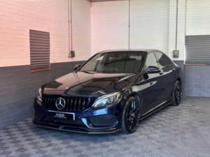 2017 Mercedes-Benz C Class 2.1 C220d Amg Line (premium Plus) Saloon 4dr Diesel G-Tronic+ 4matic Euro 6 (s/s) (170 Ps) in Blue — image 5