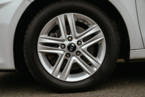 2019 Kia Ceed 1.6 Crdi Eco 2 Hatchback 5dr Diesel Manual Euro 6 (s/s) (114 Bhp) in White — image 3
