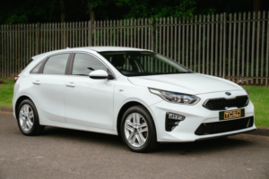 2019 Kia Ceed 1.6 Crdi Eco 2 Hatchback 5dr Diesel Manual Euro 6 (s/s) (114 Bhp) in White — image 6