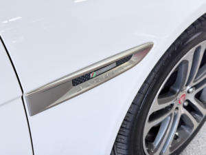 2016 Jaguar Xe 2.0d R-Sport Auto Euro 6 (s/s) 4dr in White — image 4
