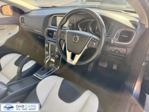2016 Volvo V40 Cross Country 2.0 T5 Pro Auto AWD Euro 6 (s/s) 5dr in Grey — image 4
