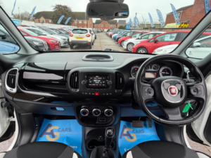 2016 Fiat 500l 1.3 Multijet Trekking Dualogic Euro 6 (s/s) 5dr in White — image 2
