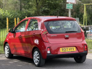 2017 Kia Picanto 1.0 1 Air in Red — image 6