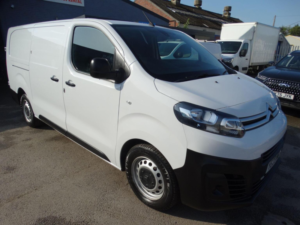2023 Citroen Dispatch 2.0 Bluehdi 1400 Enterprise Edition Xl Fwd 3 Euro 6 (s/s) 6dr in White — image 3