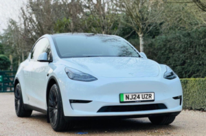 2024 Tesla Model Y (dual Motor) Long Range Auto 4wde 5dr in White — image 2
