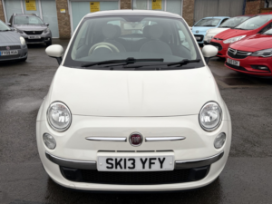 2013 Fiat 500 1.2 Lounge in White — image 2