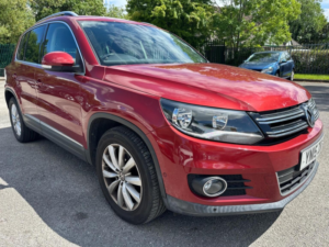 2015 Volkswagen Tiguan 1.4 Tsi Bluemotion Tech Match 2WD Euro 5 (s/s) 5dr in Red — image 6