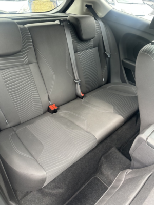 2012 Ford Fiesta 1.0 T Ecoboost Titanium in Black — image 2