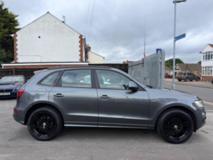 2012 Audi Q5 3.0 Tdi V6 S Line S Tronic Quattro Euro 5 (s/s) 5dr in Grey — image 5
