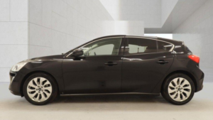 2019 Ford Focus 1.0t Ecoboost Zetec Auto Euro 6 (s/s) 5dr in Black — image 6