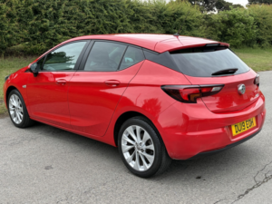 2019 Vauxhall Astra 1.0 I Turbo Ecotec Design in Red — image 6