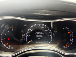 2019 Jeep Grand Cherokee 3.0 V6 Multijetii Overland SUV 5dr Diesel Auto 4WD Euro 6 (s/s) (250 Ps) in Grey — image 4