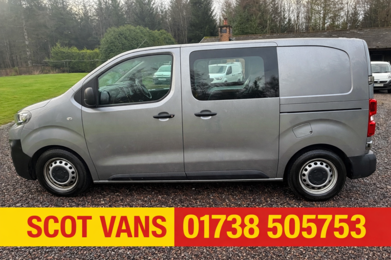 2020 Peugeot Expert (2020) Crew Van 1.5 Hdi 1000 Professional in Grey — image 1