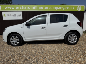 2017 Dacia Sandero 1.0 Ambiance Sce 75 in White — image 3