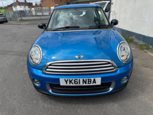 2011 MINI Hatch 1.6 One Pimlico Euro 5 3dr in Blue — image 3