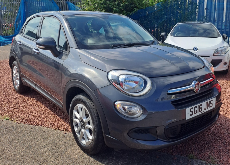 2016 Fiat 500x 1.6 500x City Look 1.6 E-Torq 110hp Pop in Grey — image 1