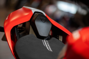 2019 Ducati Panigale V4s Corse *full Ppf-Finance Available* in Multicolour — image 5
