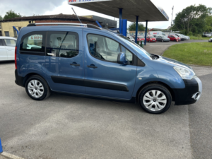 2010 Citroen Berlingo 1.6 Hdi 16v Xtr in Blue — image 4