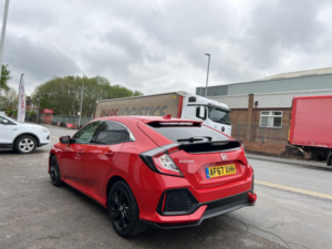2017 Honda Civic 1.0 Vtec Turbo Sr in Red — image 4