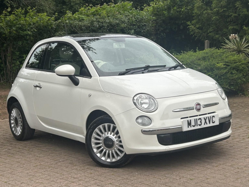 2013 Fiat 500 1.2 Lounge in White — image 1