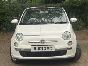 2013 Fiat 500 1.2 Lounge in White — image 4