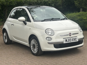 2013 Fiat 500 1.2 Lounge in White — image 5