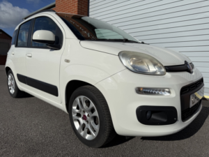 2013 Fiat Panda 0.9 Twinair Lounge in White — image 2
