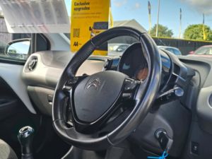 2016 Citroen C1 1.2 Puretech Flair Hatchback 3dr Petrol Manual Euro 6 (82 Ps) in White — image 3